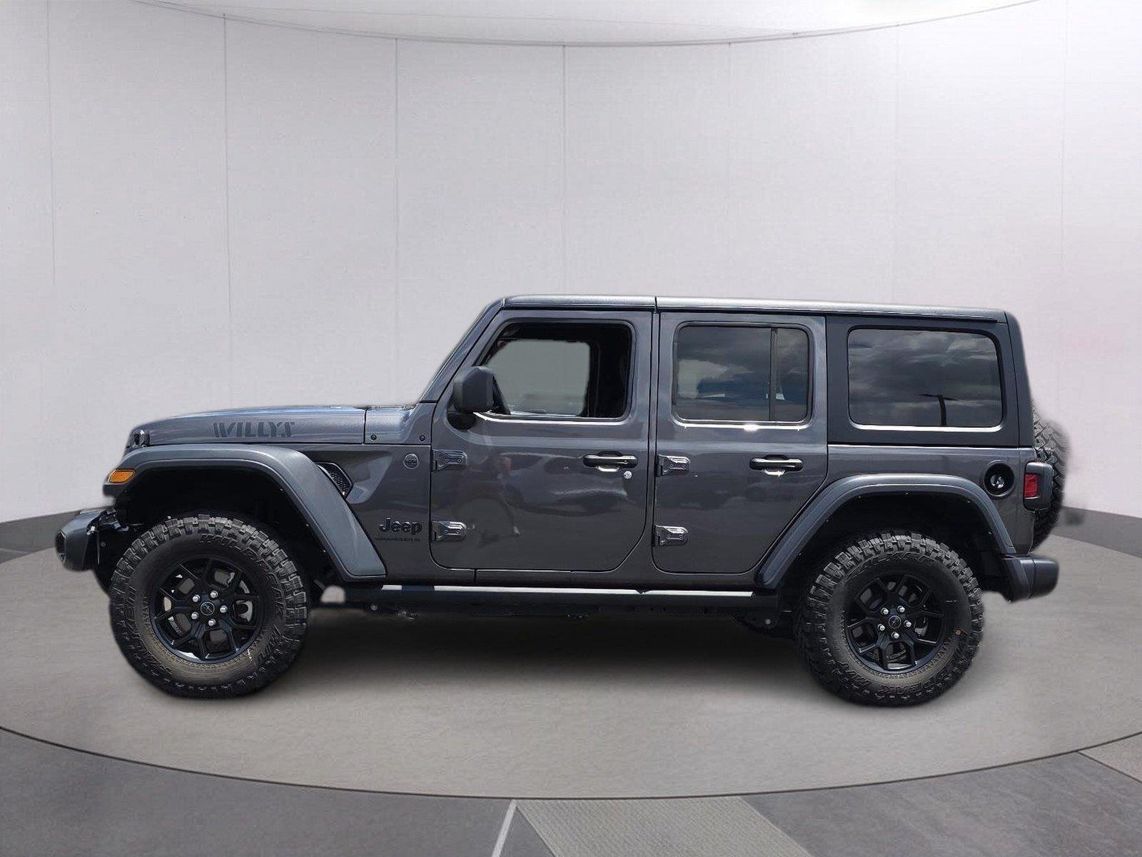 Used 2025 Granite Crystal Metallic Clearcoat Jeep Willys image 8