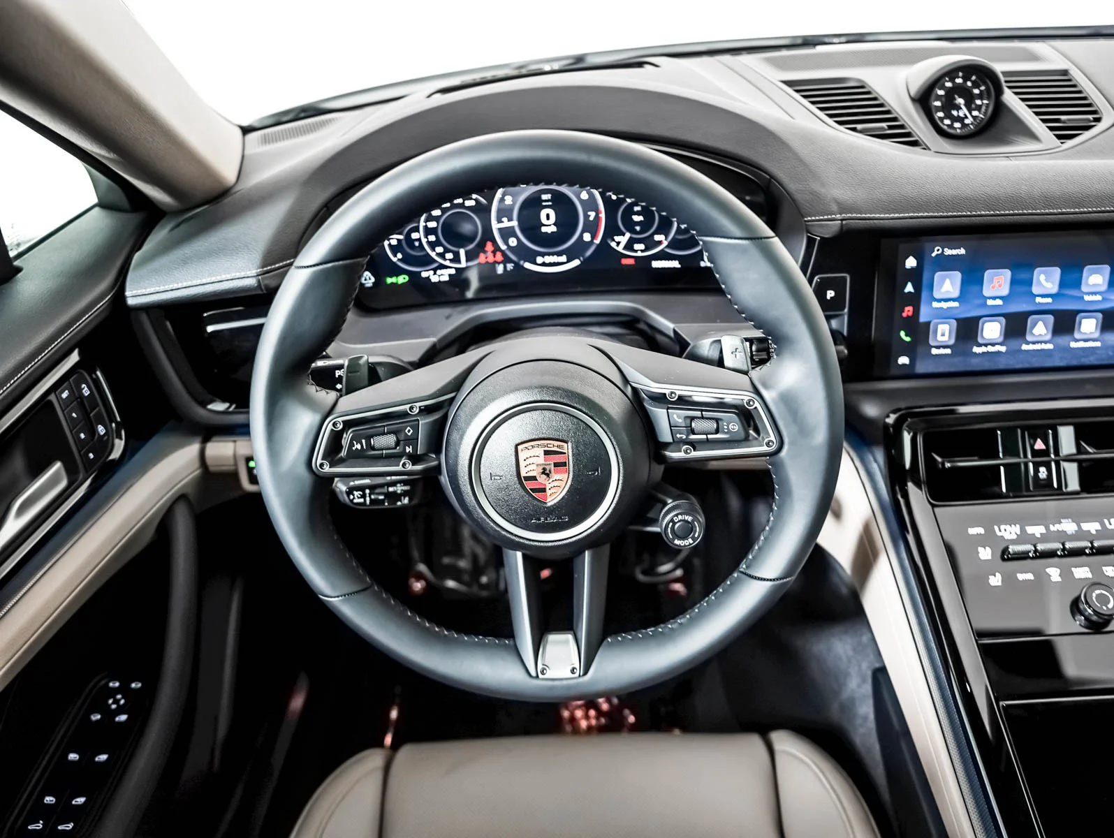 New 2026 White Porsche 4 image 16