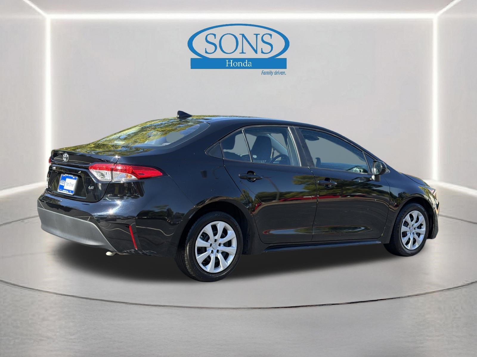 Used 2024 Midnight Black Metallic Toyota LE image 24