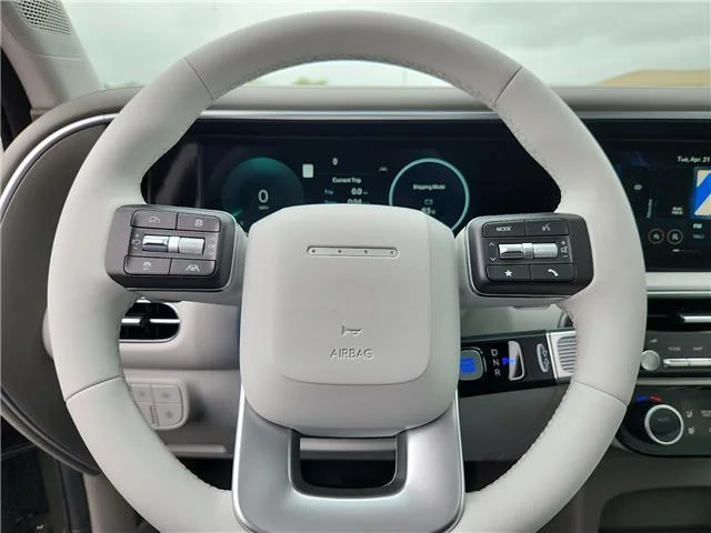 New 2026 Titan Charcoal Pearl Hyundai Blue SEL image 19