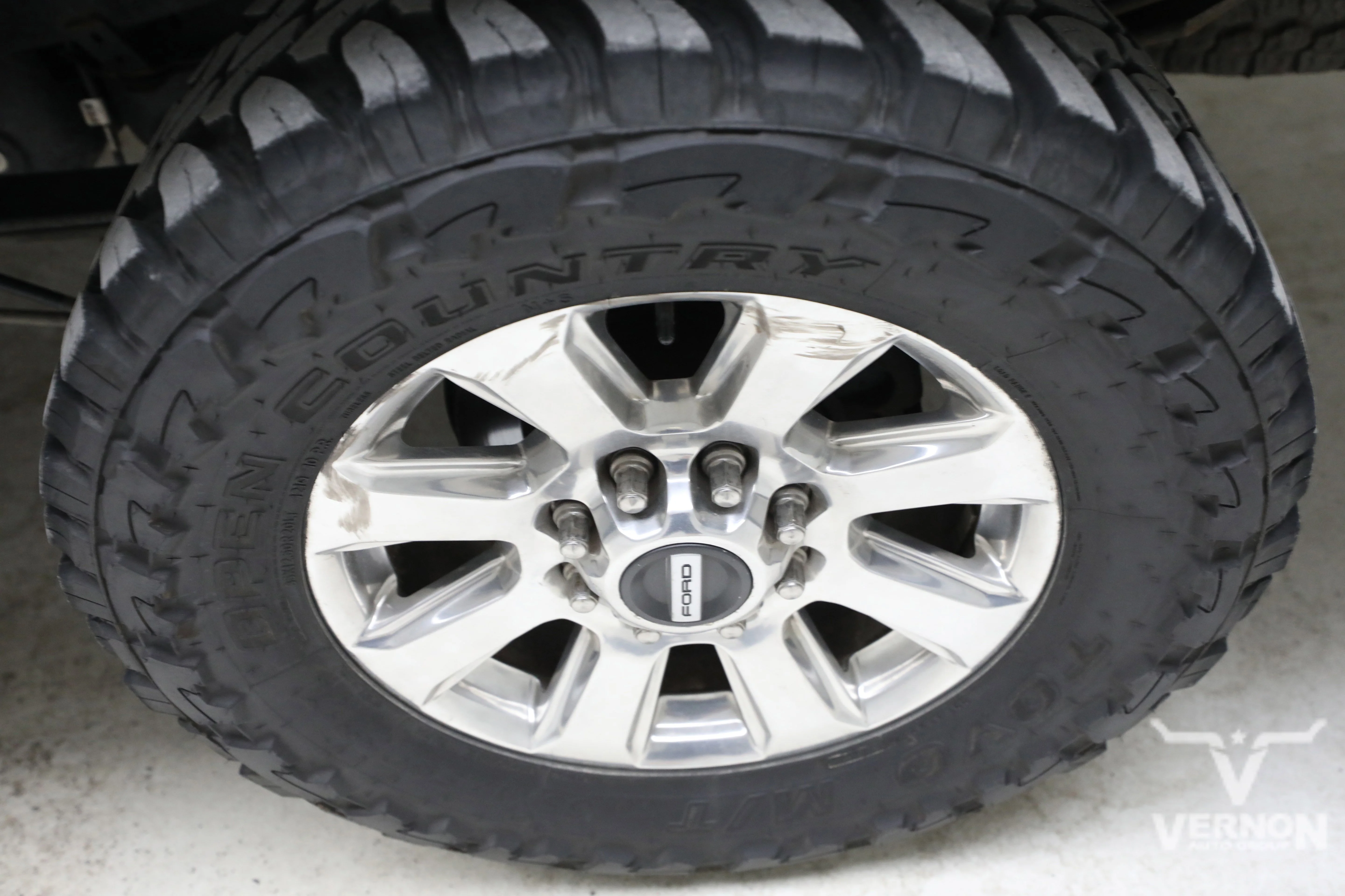 Pre-Owned 2022 Ford Super Duty F-250 Platinum Crew Cab 4x4
