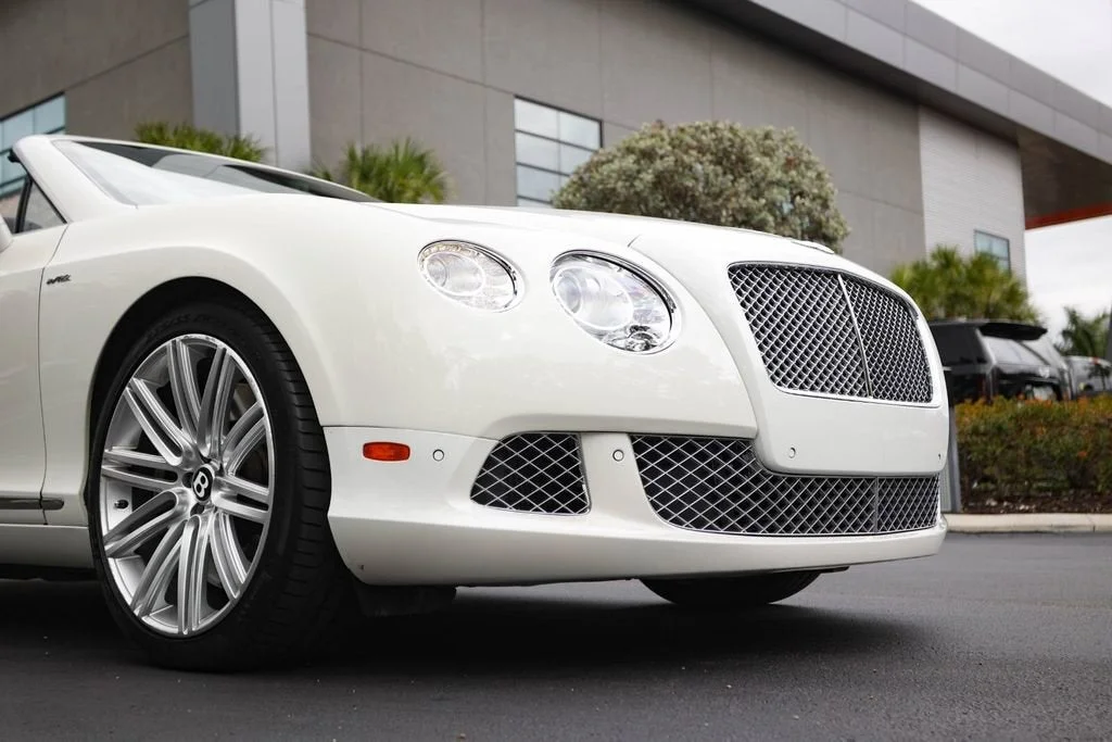Used 2014 Glacier White Bentley Speed image 11