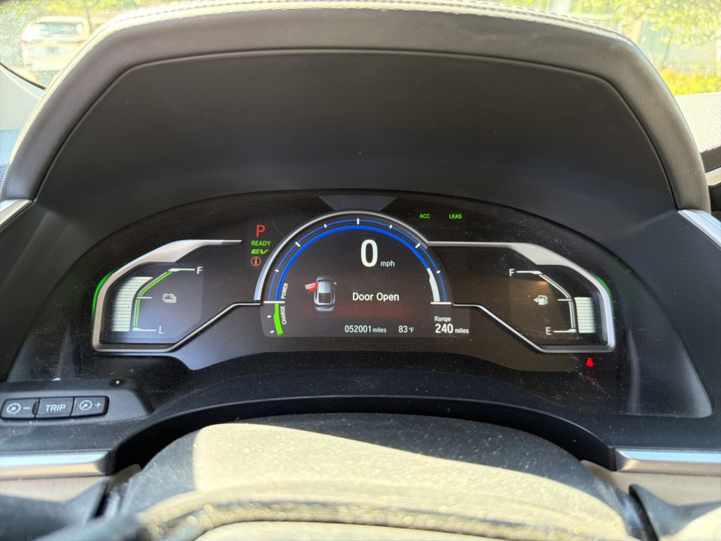 Used 2018 Crimson Pearl Honda Base image 5