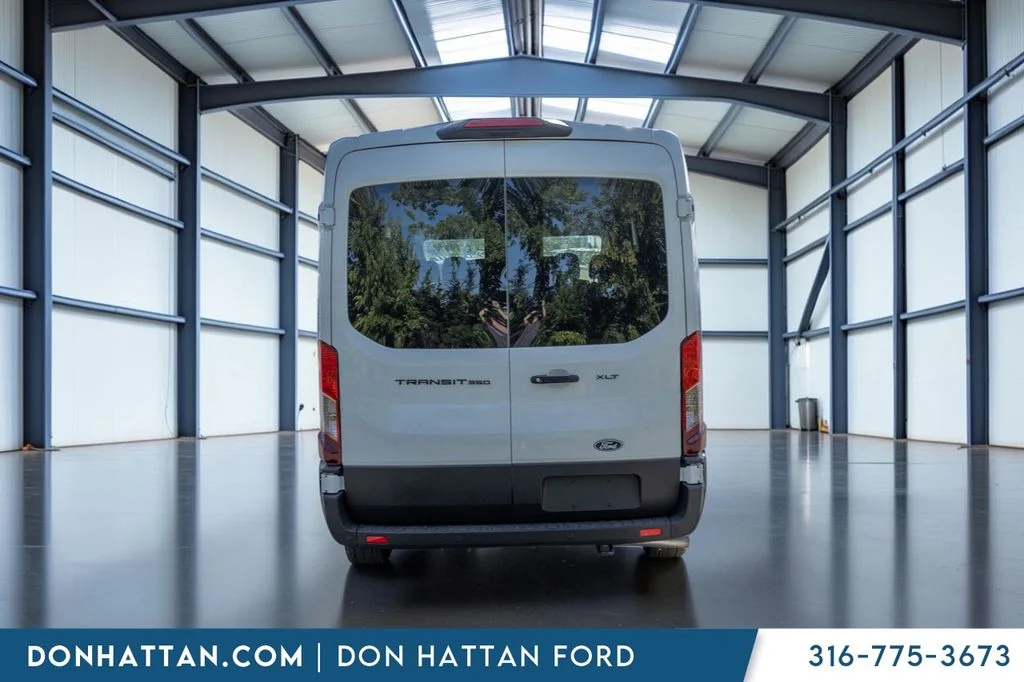 New 2026 Oxford White Ford Passenger Van XLT image 28