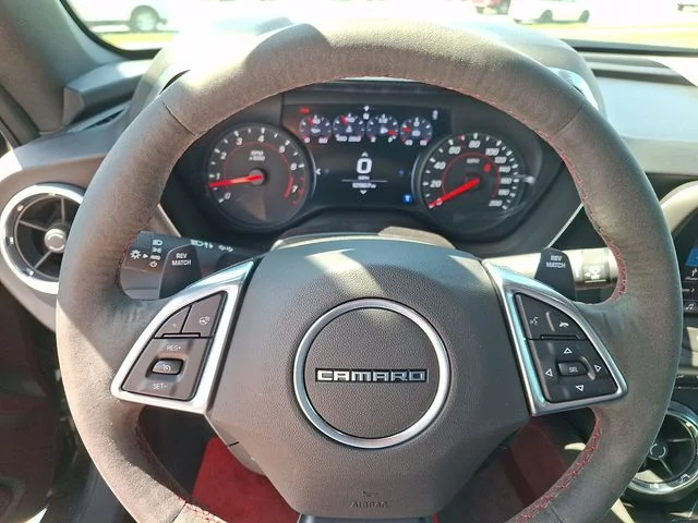 Used 2019 Gray Chevrolet ZL1 image 18