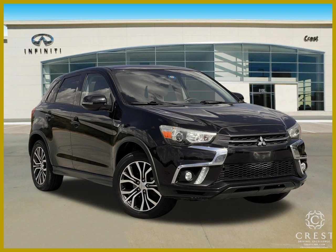 Used 2018 Labrador Black Mitsubishi 2.4 SE image 1