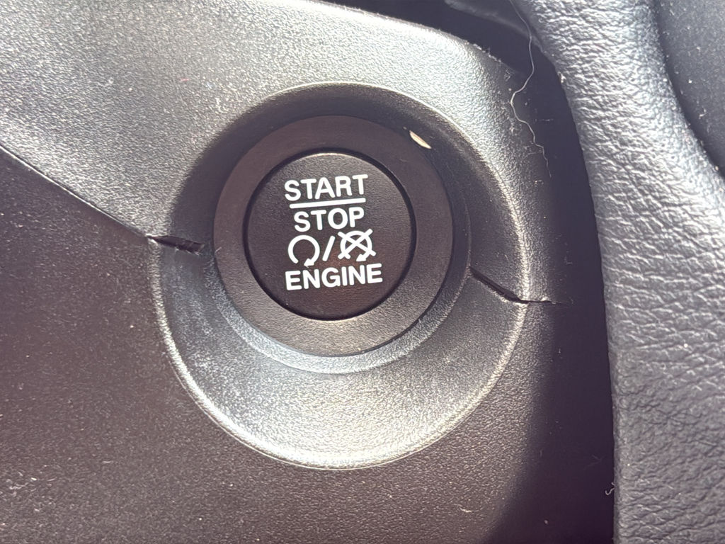 Used 2020 Black Jeep Trailhawk image 24