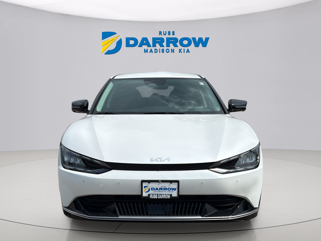 Used 2023 Snow White Pearl Kia Wind image 8