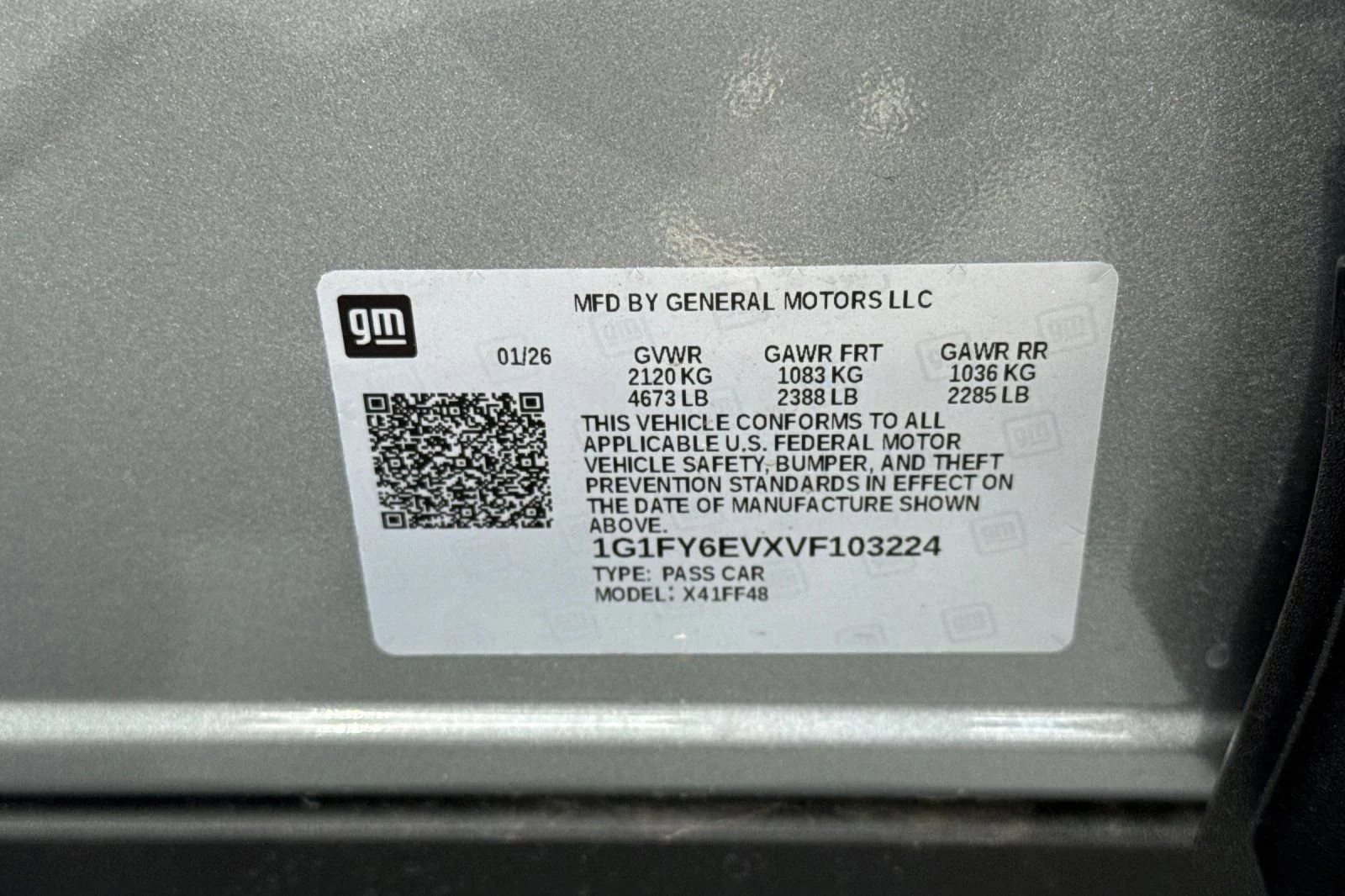 New 2027 Sterling Grey Metallic Chevrolet LT image 25