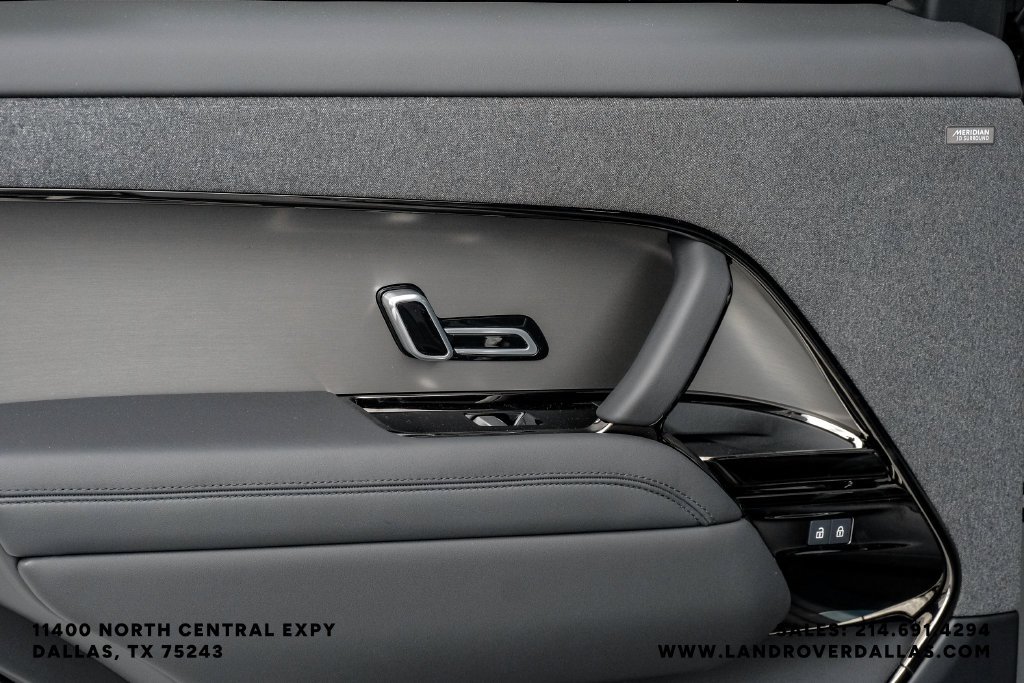 New 2026 Carpathian Gray Land Rover SE image 50