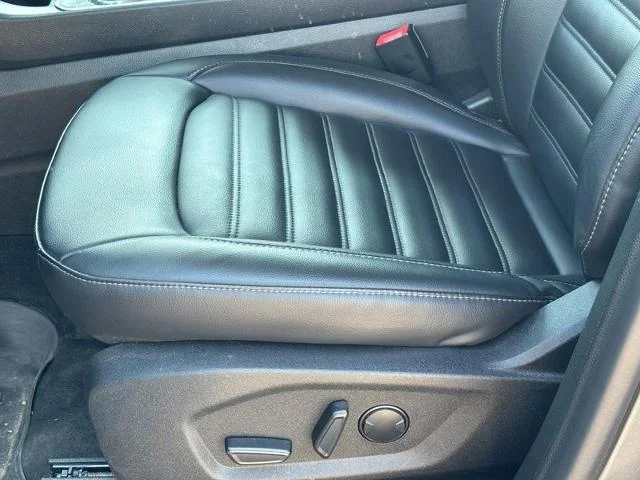 Used 2024 Carbonized Gray Metallic Ford  image 15