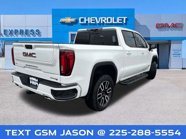 Used 2024 White GMC AT4 image 3