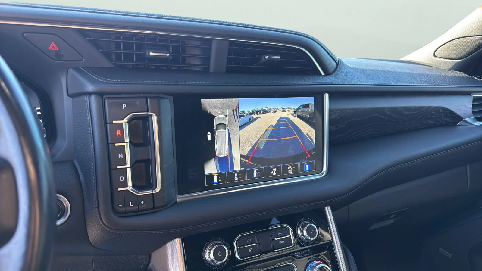 Used 2022 Black GMC Denali image 18
