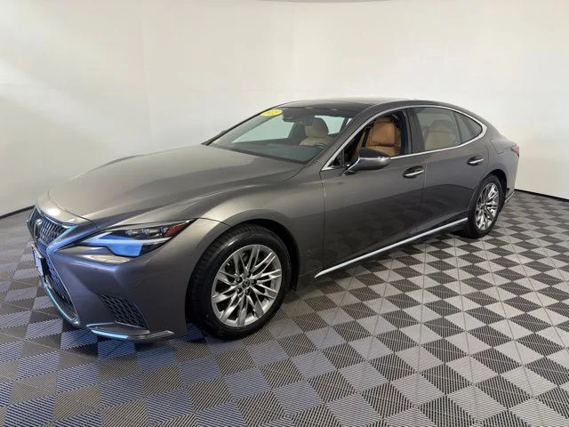 Used 2022 Silver Lexus 500 Base image 3