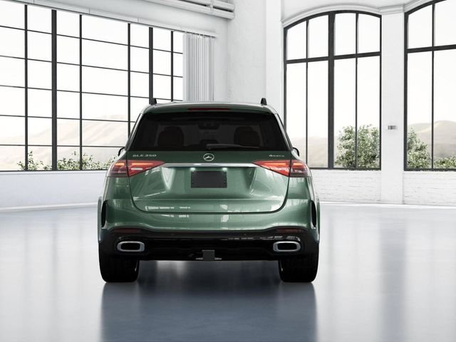 New 2026 MANUFAKTUR Ireland Mid Green Metallic Mercedes-Benz GLE 350 image 25