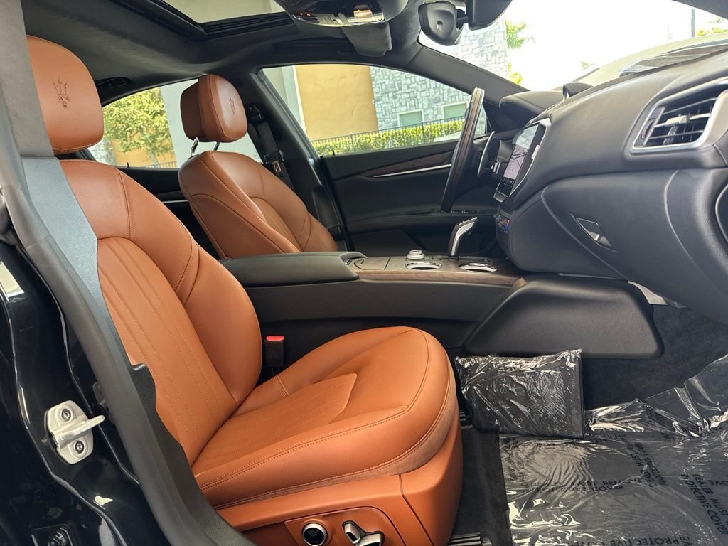 Certified Used 2023 Nero Noctis Black Maserati Modena image 24