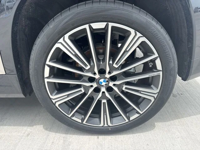New 2026 Dune Grey Metallic BMW xDrive28i image 19