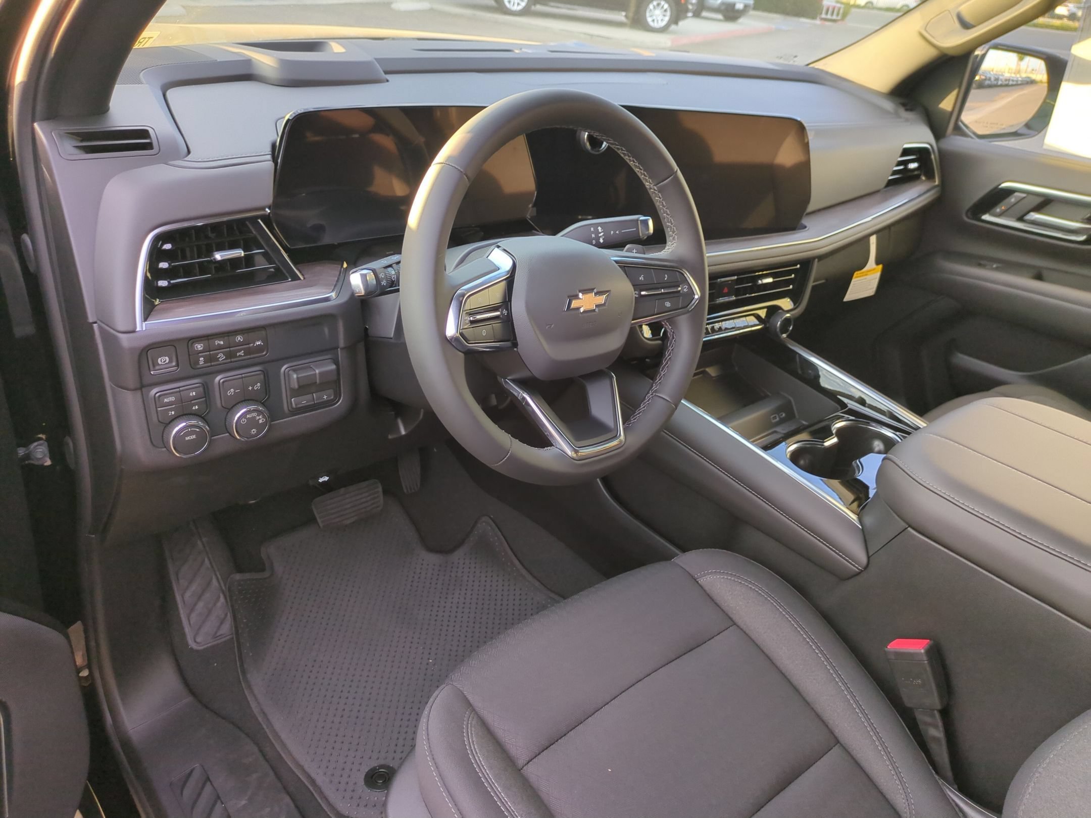 2026 Chevrolet Tahoe LS - Photo 10