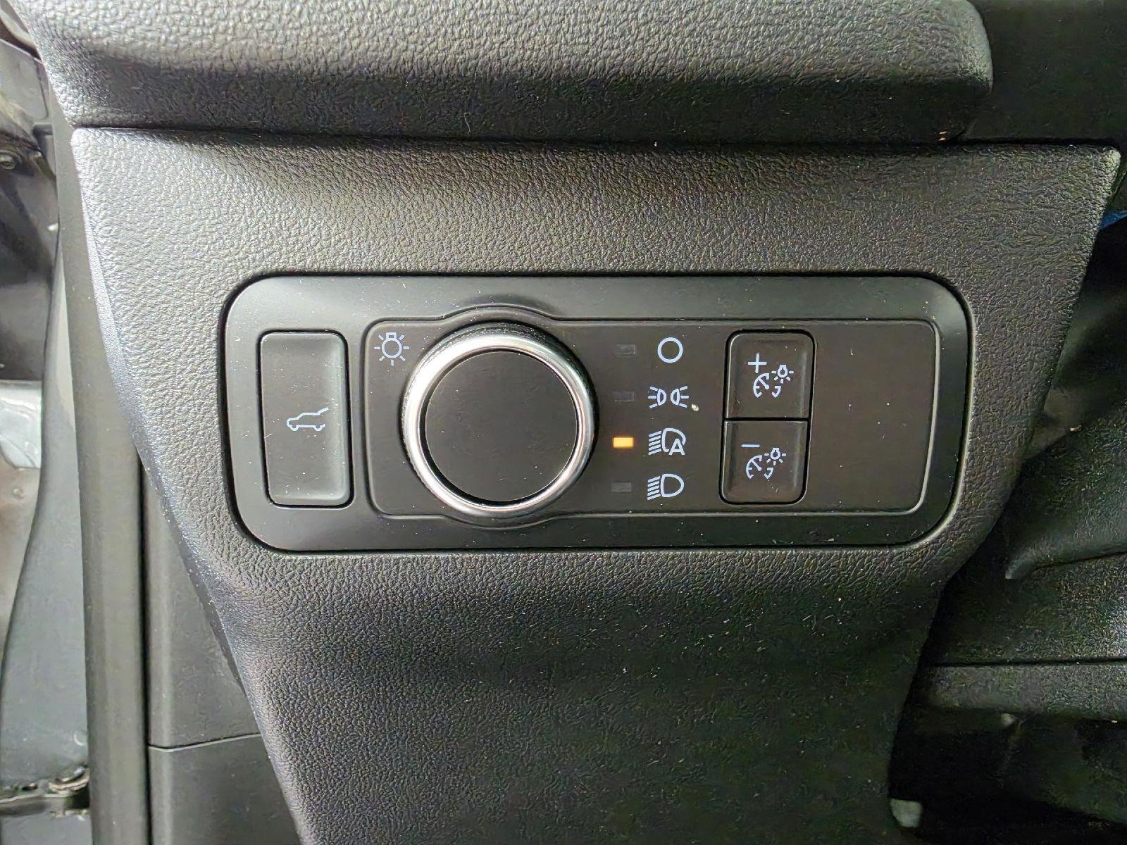 Used 2022 Carbonized Gray Ford SE image 17
