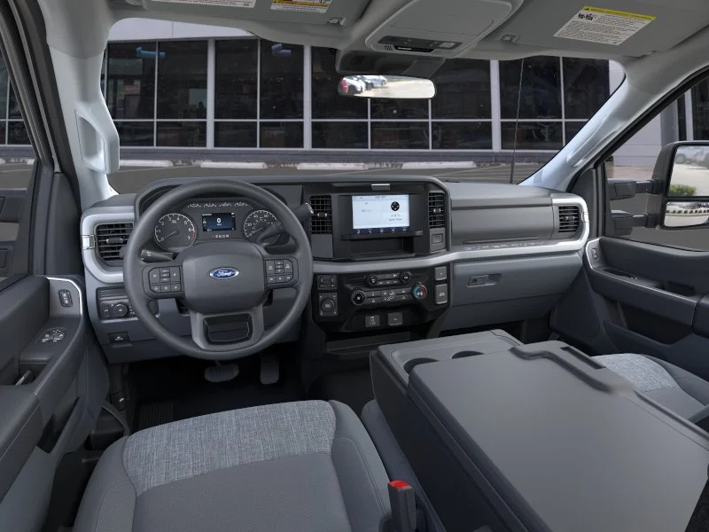 New 2026 Oxford White Ford XLT image 31
