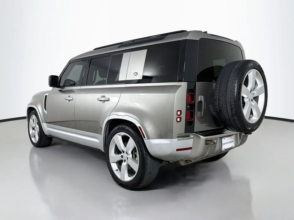 Certified Used 2023 Silver Land Rover S image 7