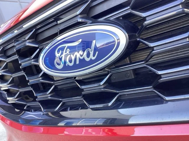 Used 2023 Red Ford ST-Line image 4