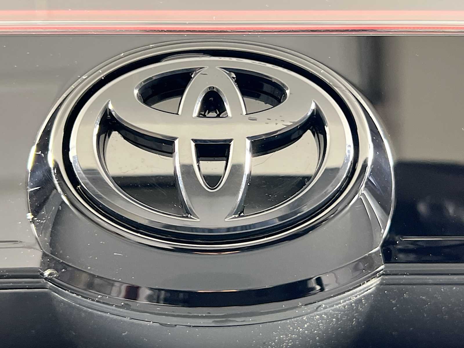 2026 Toyota C-HR — photo 19