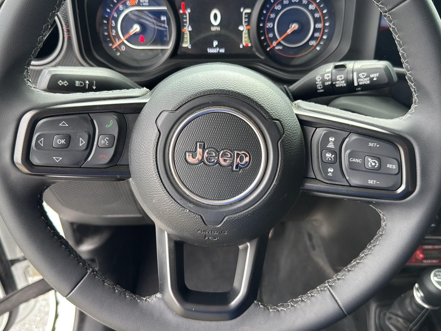 Used 2026 Bright White Clearcoat Jeep Rubicon image 12