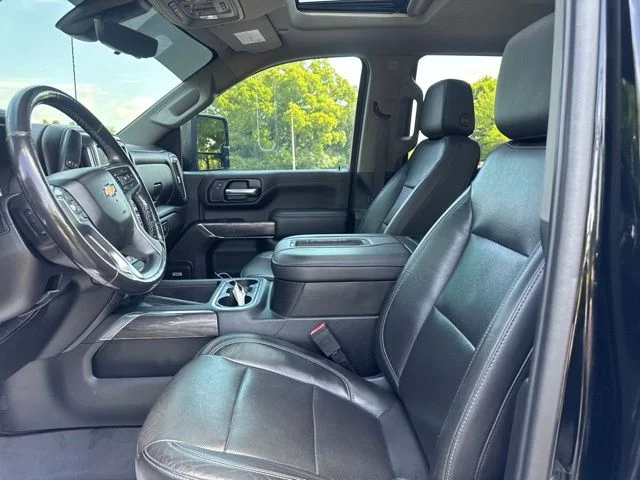Used 2020 Black Chevrolet LTZ image 16