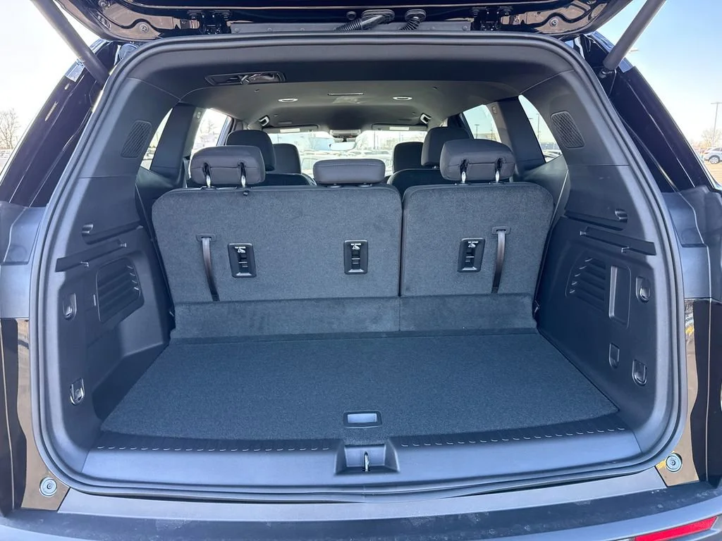 2026 GMC Acadia Elevation - Photo 35