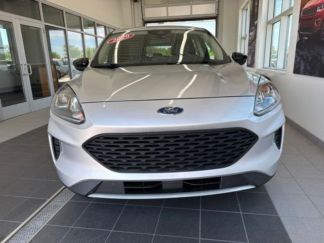 Used 2020 Ford Escape SE with VIN 1FMCU9G62LUA52996 for sale in Standish, MI