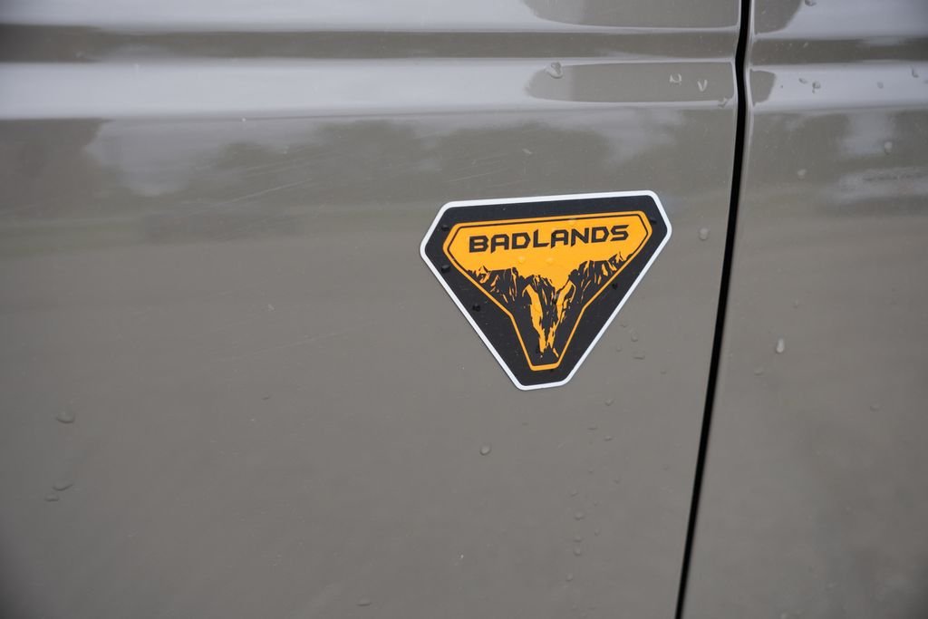 Used 2025 Gray Ford Badlands image 16