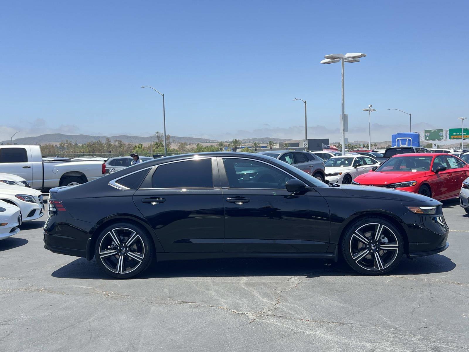 2024 Honda Accord Hybrid Sport - Photo 25