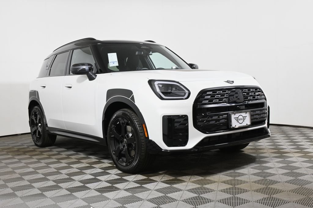 New 2026 White MINI Iconic image 9