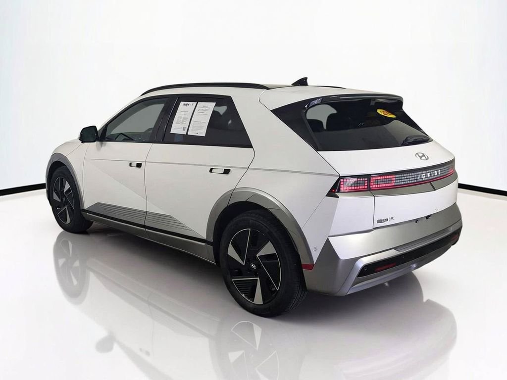 Used 2026 White Hyundai Limited image 7