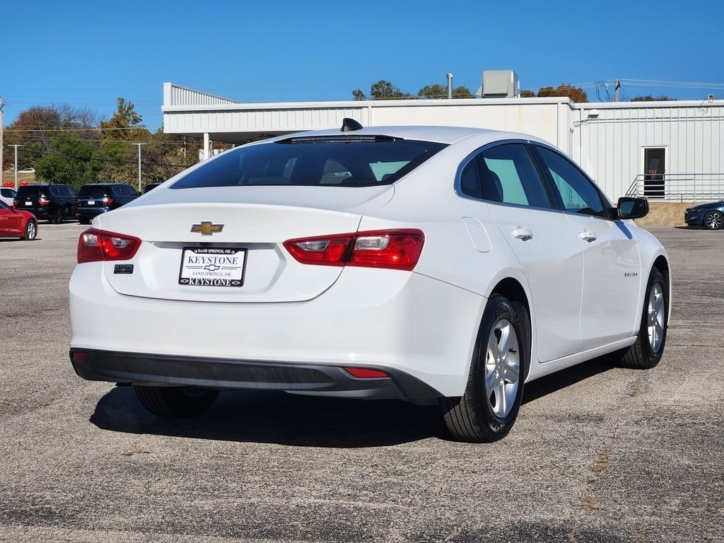 Used 2022 Chevrolet Malibu 1LS with VIN 1G1ZB5ST8NF216102 for sale in Sand Springs, OK