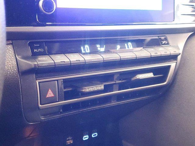Certified Used 2025 UNDERGROUND Toyota  image 27