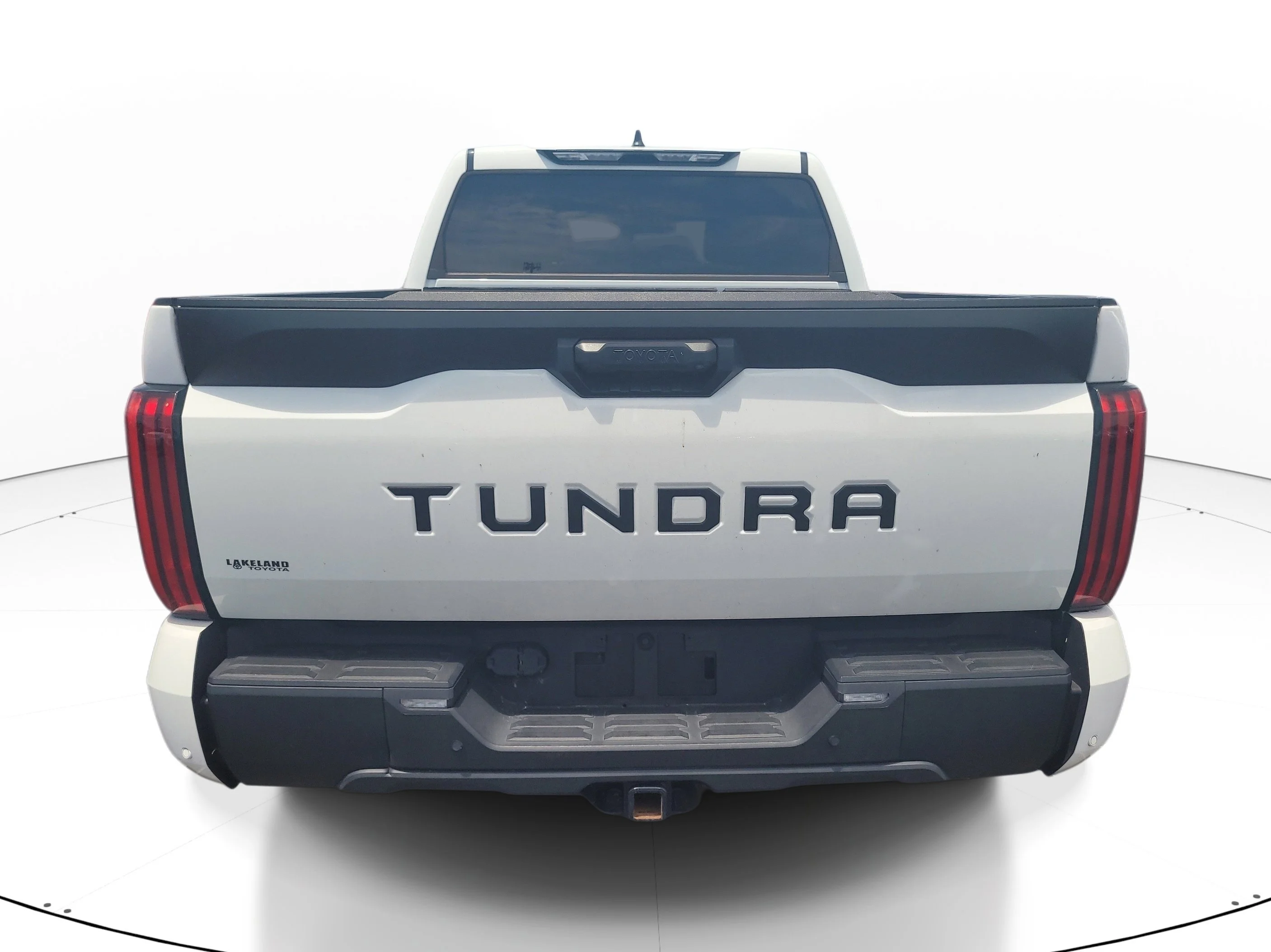 Used 2024 Ice Toyota SR5 image 5