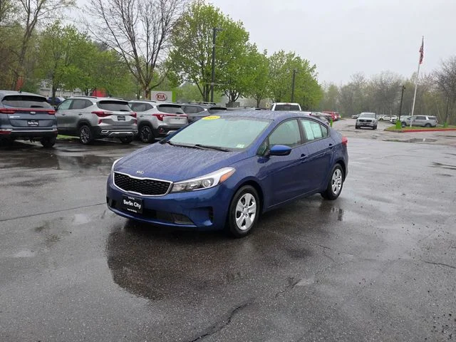 Used 2018 Deep Sea Blue Kia LX image 4