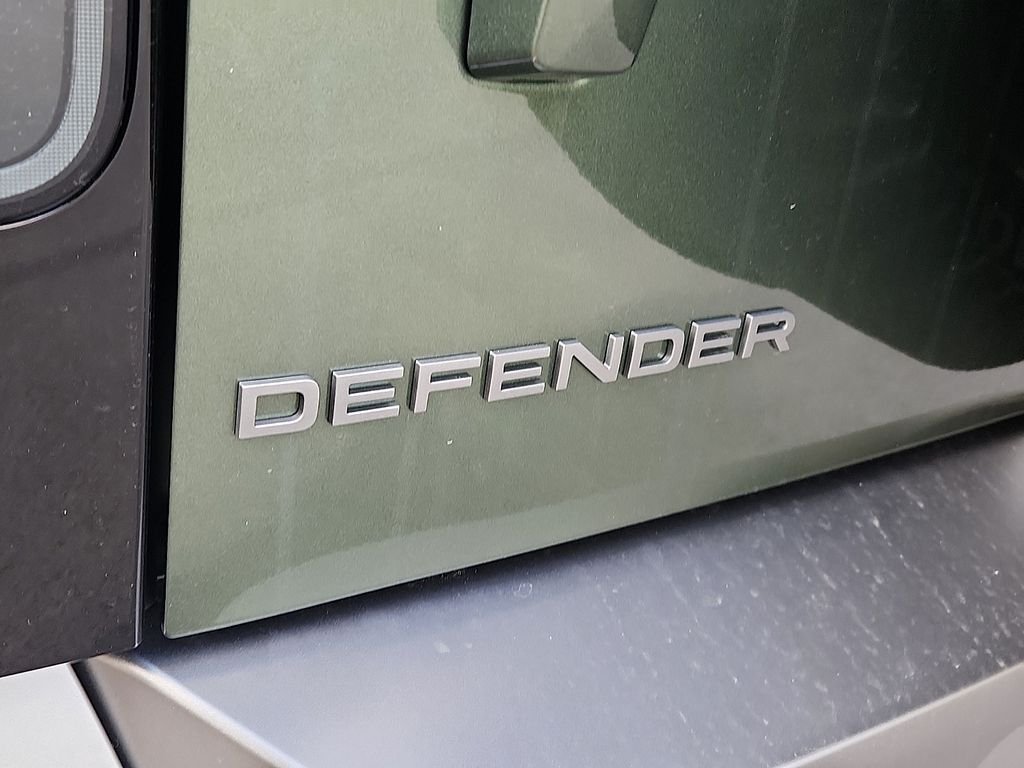 2026 Land Rover Defender S - Photo 12