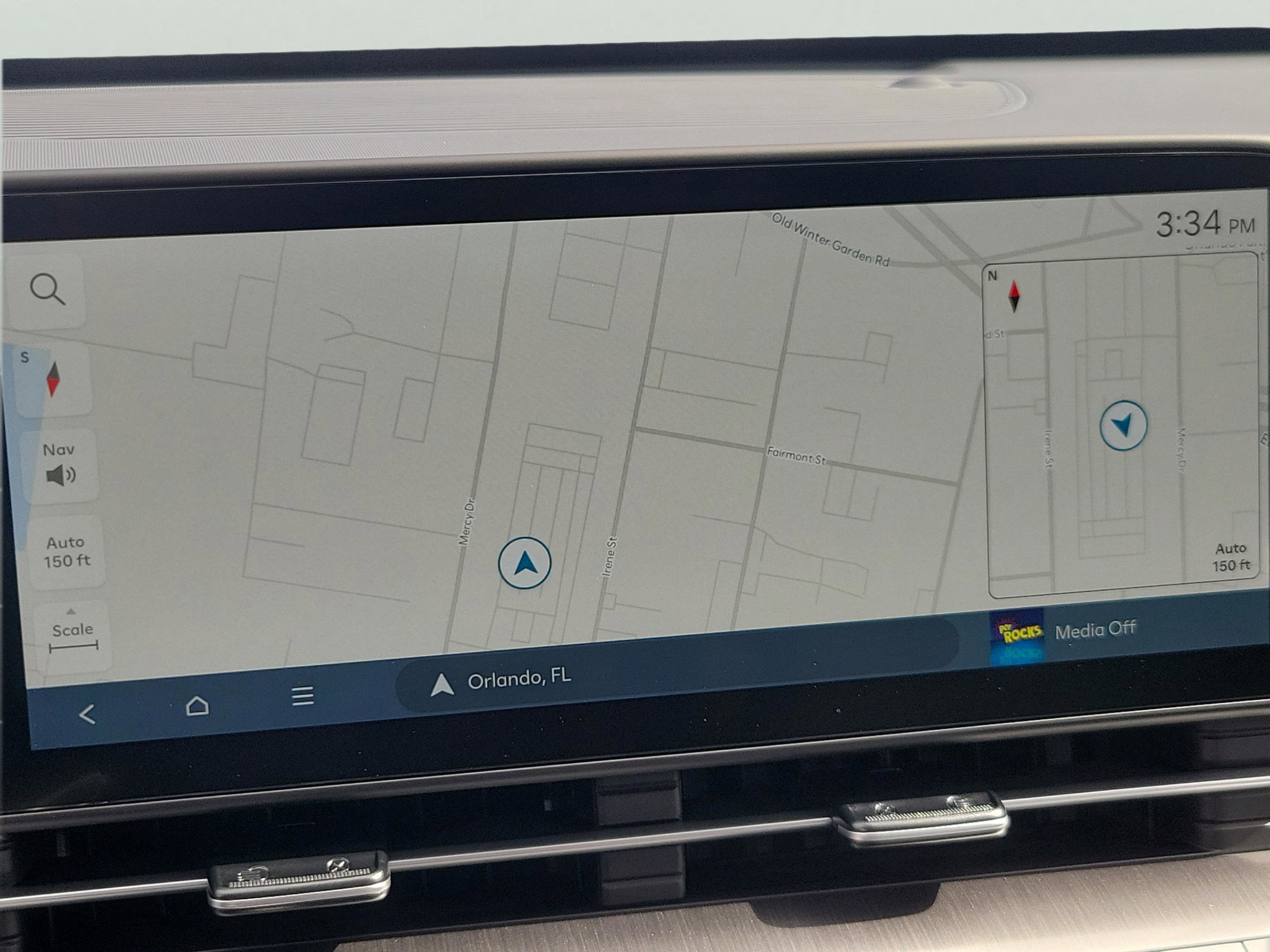 2025 Hyundai Kona SEL Convenience - Photo 23