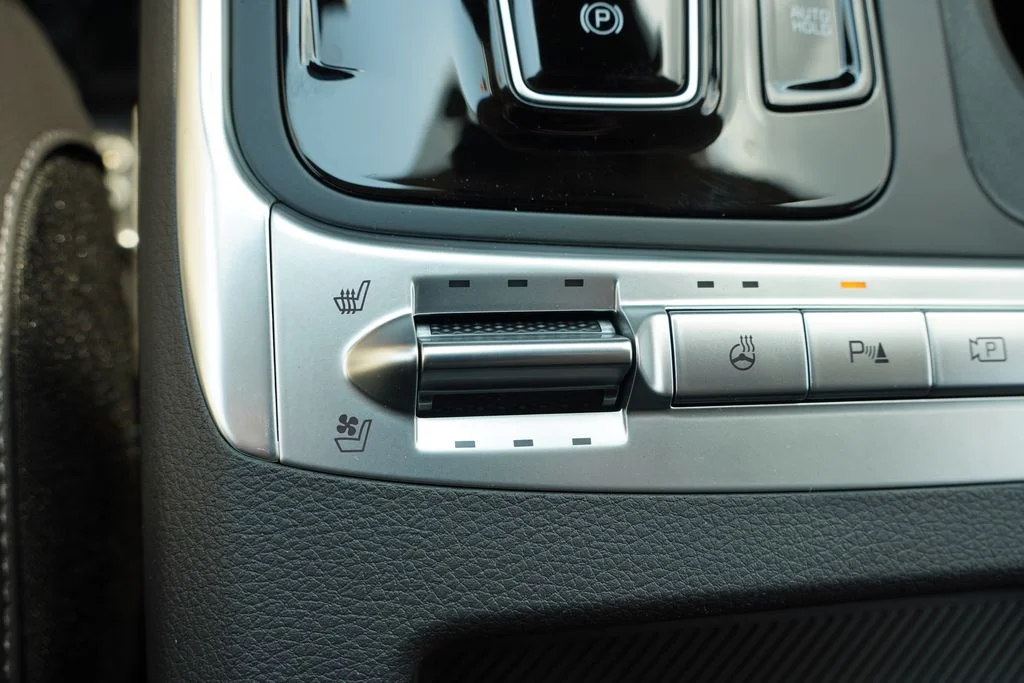 New 2027 Aurora Black Kia SX Prestige image 18