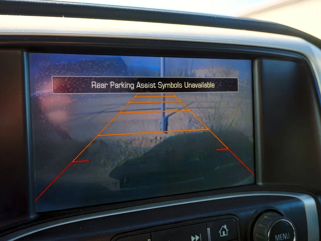 Used 2015 Iridium Metallic GMC SLE image 25
