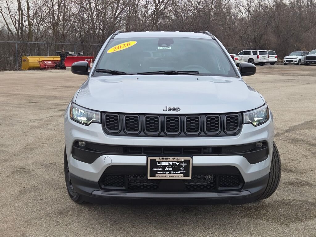 New 2026 Silver Zynith Metallic Clearcoat Jeep Latitude image 6