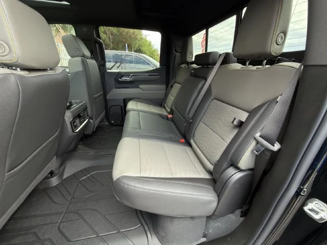 2026 Chevrolet Silverado 1500 ZR2 - Photo 22