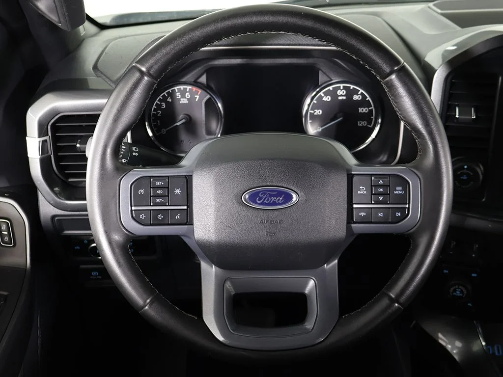 Used 2023 Oxford White Ford XLT image 39