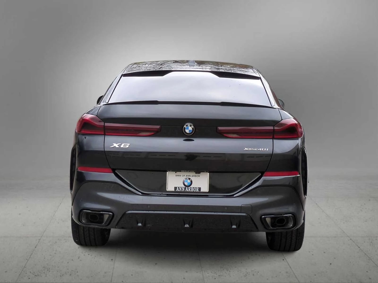 New 2026 Black Sapphire Metallic BMW xDrive40i image 7