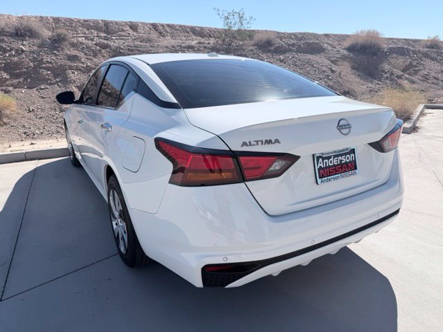 2025 Nissan Altima S - Photo 6