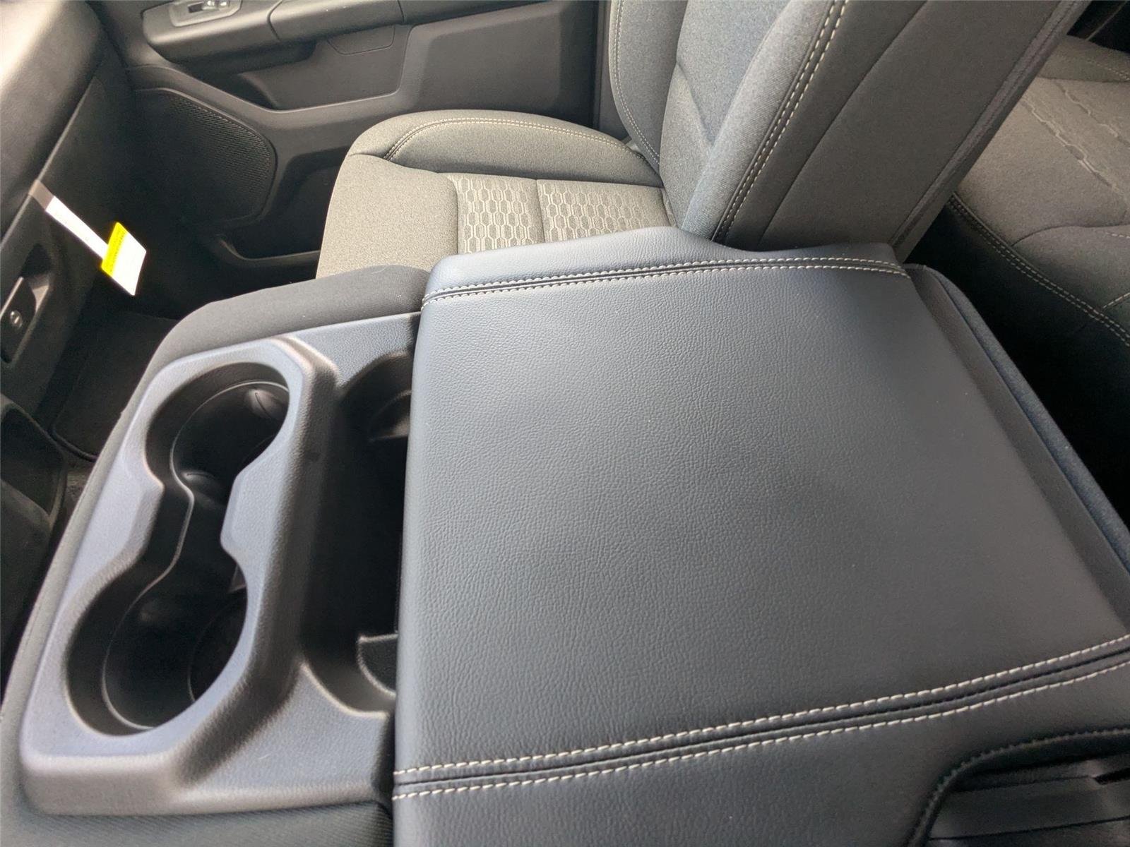 New 2026 Granite Crystal Metallic Clearcoat RAM Tradesman image 18