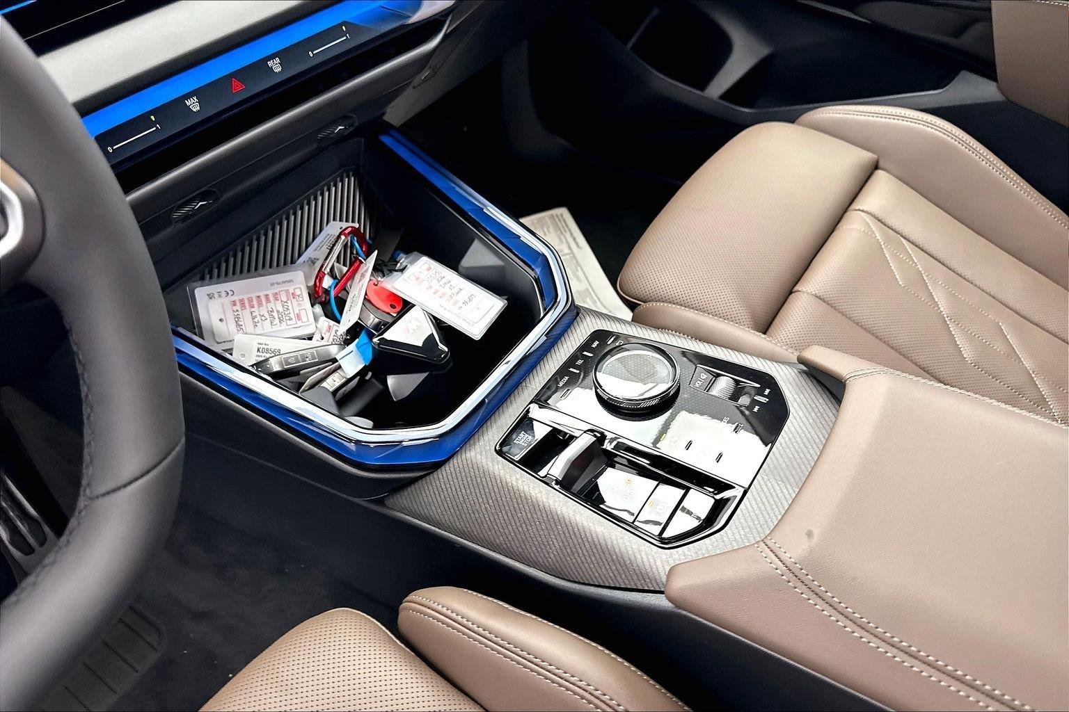New 2026 Black Sapphire Metallic BMW 30 xDrive image 18